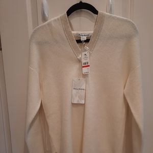 Tommy Bahama NWT Cashmere Sweater with a hood.  Size XS